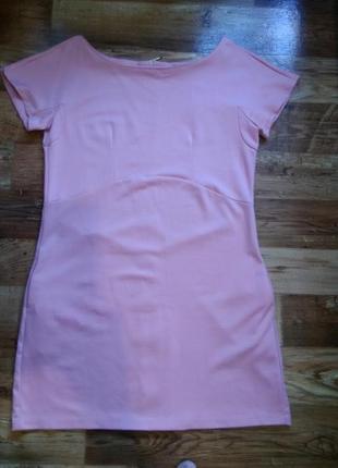 Платье розовое 48 размер на спине молния.2 фото