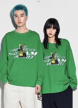 Оверсайз лонгслив uniqlo