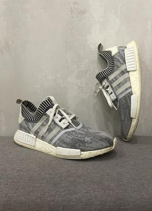 Спортивні весняні кросівки кеди взуття adidas nmd