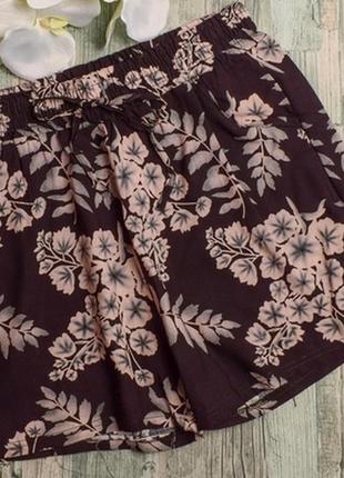 Женские летние шорты с ярким принтом.1 фото