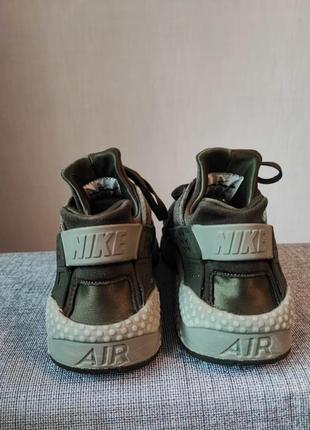 Кросівки nike air huarache хакі,розмір 36-376 фото