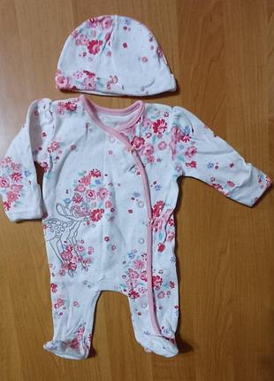 Комплект чоловічок і шапочка для новородженої