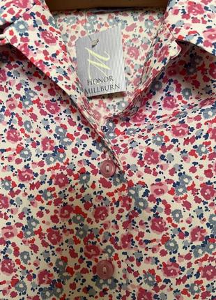 Дуже гарна та стильна блузка у квіточках 23.