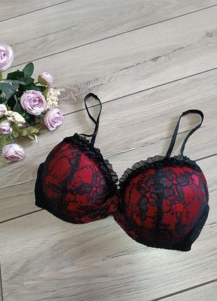 Бюстгальтер