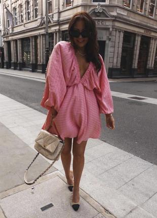 Весняне рожеве плаття,сукенка,сукня з вирізом,міні - плаття розмір м/l