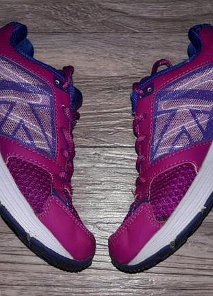 Супер кроссовки р.31 3