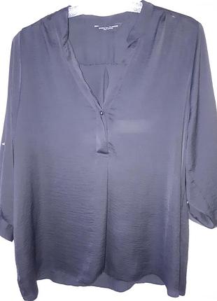 Чорна шифонова блуза не світиться