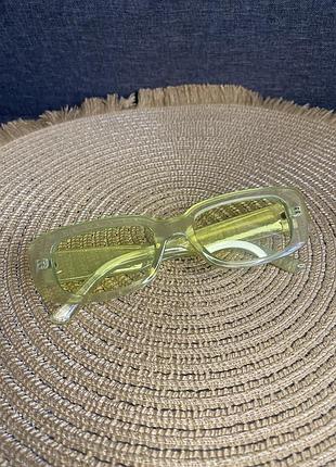 Окуляри сонцезахисні