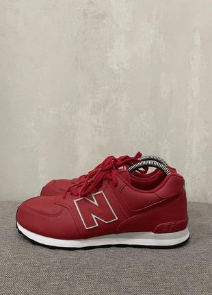 Весняні спортивні кросівки кеди взуття new balance