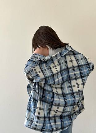Кашемірова оверсайз сорочка в клітинку стильна жіноча клітчата рубашка вільного крою тренд...