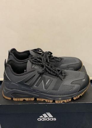 Кросівки new balance