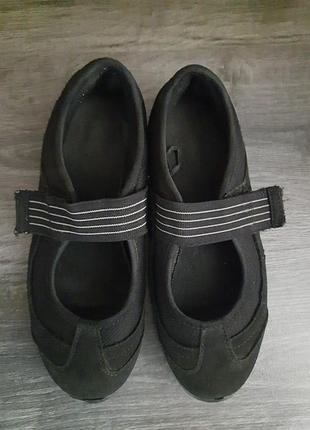 Кросівки мокасини на липучках