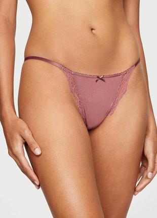 Гладкие блестящие трусики victoria's secret