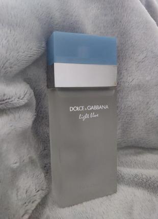 Жіноча туалетна вода dolce & gabbana light blue1 фото