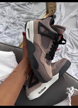 Air jordan 4 retro  se “taupe haze”