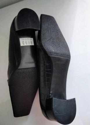 Італійські туфлі на тендітну ніжку8 фото