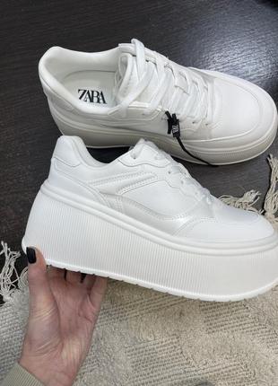 Кросівки кроси кроссовки кеди зара zara на платформі стильні базові