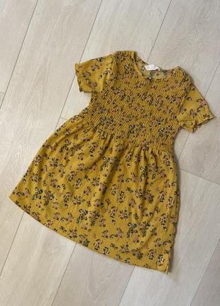 Сукня в квітковий принт від zara