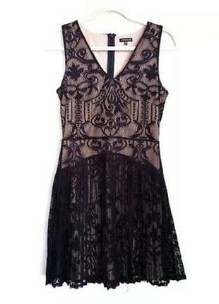 Нарядное очень красивое платье warehouse! размер s-m.