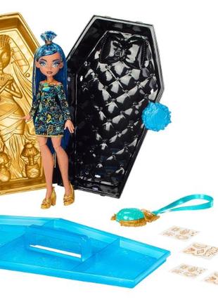 Лялька монстер хай клео де ніл monster high doll & accessories cleo de nile golden glam case6 фото