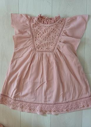 Ніжна сукня з мереживом некст