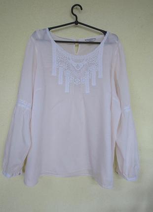 Ніжна блуза з мереживом батал від m&s