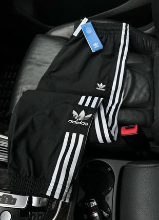 Штани жіночі adidas