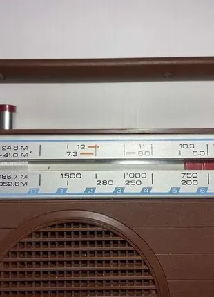 Радиоприемник россия 303-1, ссср, рэтро, антикварный, в упаковке. новый!4 фото