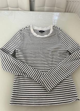 Кофточка у полоску