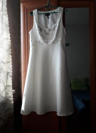 Льняна сукня з вишивкою2 фото