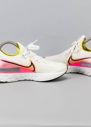 Беговые кроссовки в сетку nike react infinity run flyknit2 фото