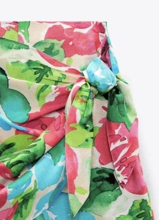 Льняные вискозные шорты с цветочным принтом6 фото