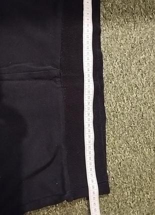 Шорти adidas. 4