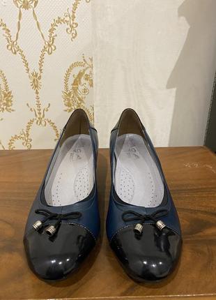 Туфлі натуральна шкіра , туфлі на товстому каблуку , сині туфлі , чорні туфлі , туфлі з ортопедичною устілкою