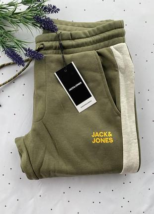 Спортивные штаны jack&jones размер м