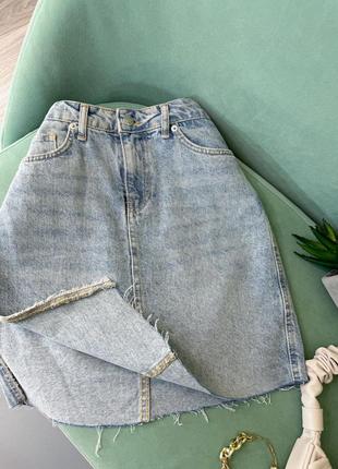 Спідниця джинсова з розрізом сбоку, необроблений край, розмір xs5 фото