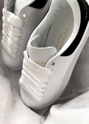 Alexander mcqueen
white 🔝 шкіряні кросівки демі весна осінь білі белые женские кожаные кроссовки весна осень6 фото