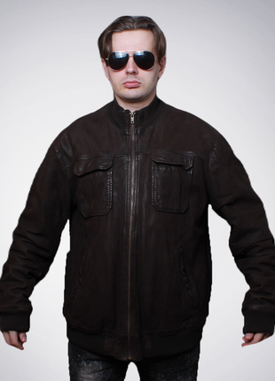 Мужская куртка кожаная бомбер armani jeans10 фото