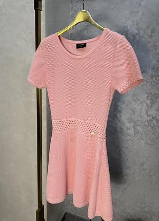 Платье модного дома «chanel»
