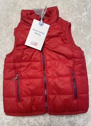 Жилетка,безрукавка