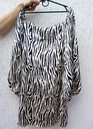 Трендова сукня з об'ємними рукавами та принтом ''зебра''3 фото