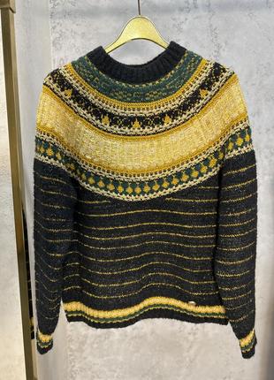 Свитер модного дома «chanel»