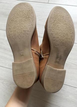 Tamaris черевики німеччина натуральна шкіра бежеві 39 розмір3 фото