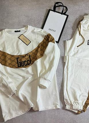 Спортивний костюм в стилі gucci
