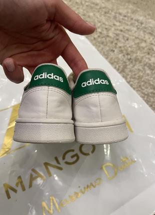 Кросівки adidas3 фото