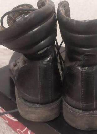 Оригинальные мужские ботинки,туфли levis натуральная кожа.4 фото