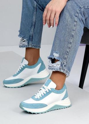 Натуральні шкіряні та замшеві білі кросівки з блакитними вставками6 фото