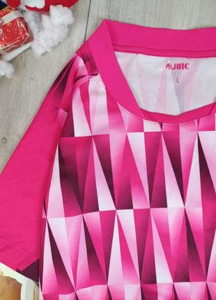 Женская футболка juic с геометрическим принтом розовая размер l2 фото