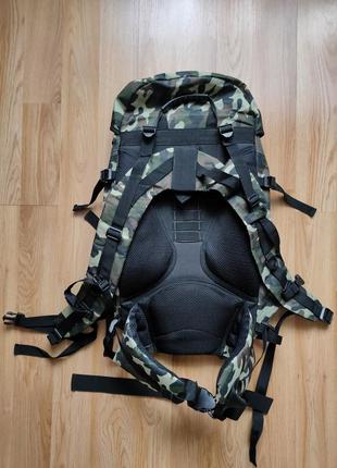 Туристичний рюкзак trespass military backpack 60l8 фото