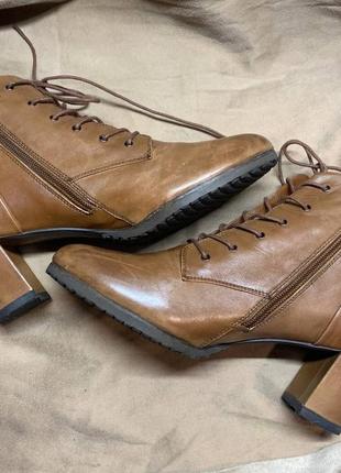 Ботильони коричневі gerry weber еко-шкіра весна-осінь ботинки на каблуку жіночі3 фото